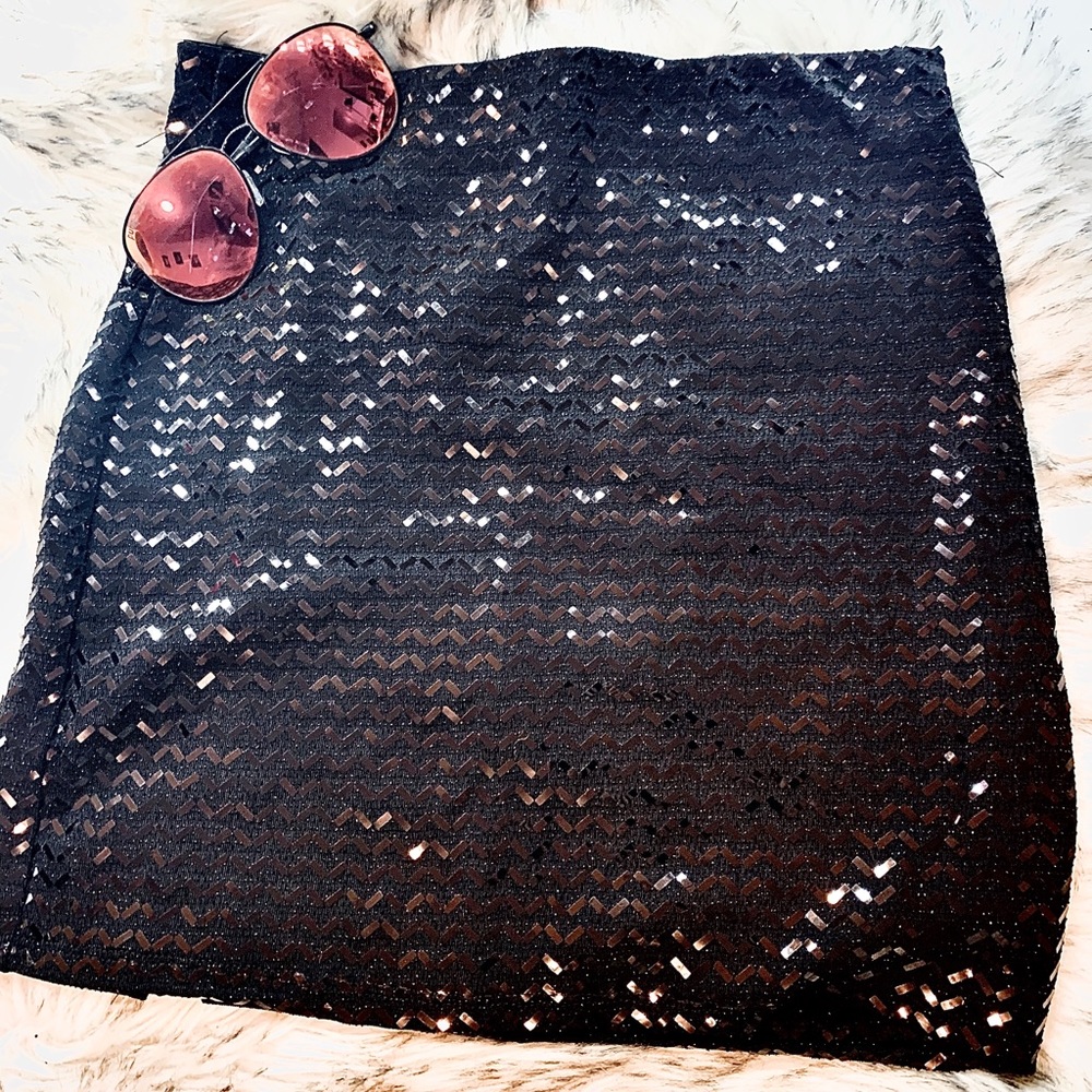 Pattern Shiny Black Pencil Skirt - S